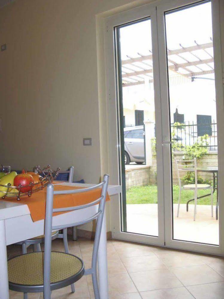 Villa Nebros Di Baia Nebrodi Residence SantʼAgata di Militello Екстериор снимка